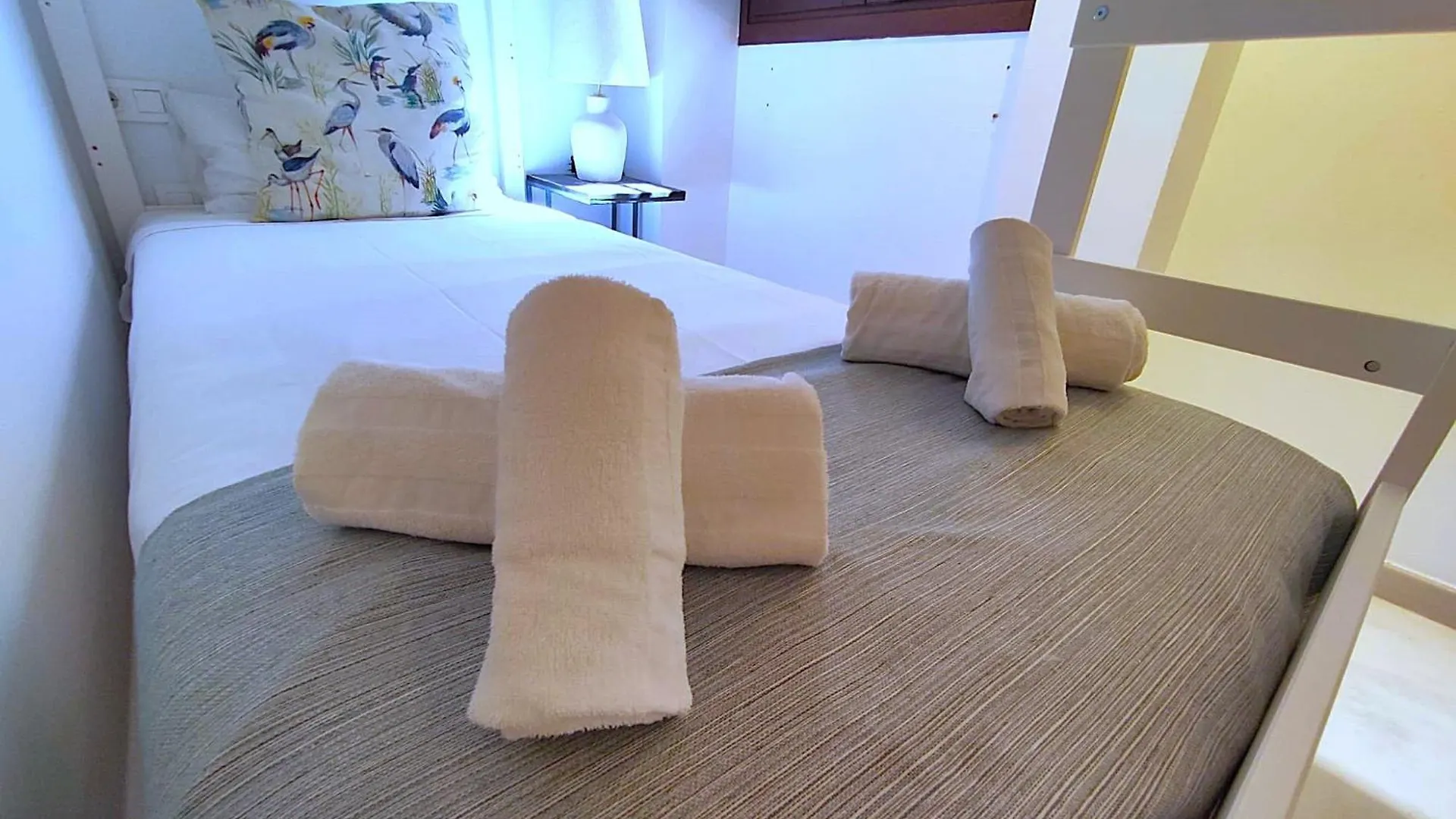 Alfaqueque Suite Seville 0*,  Spain