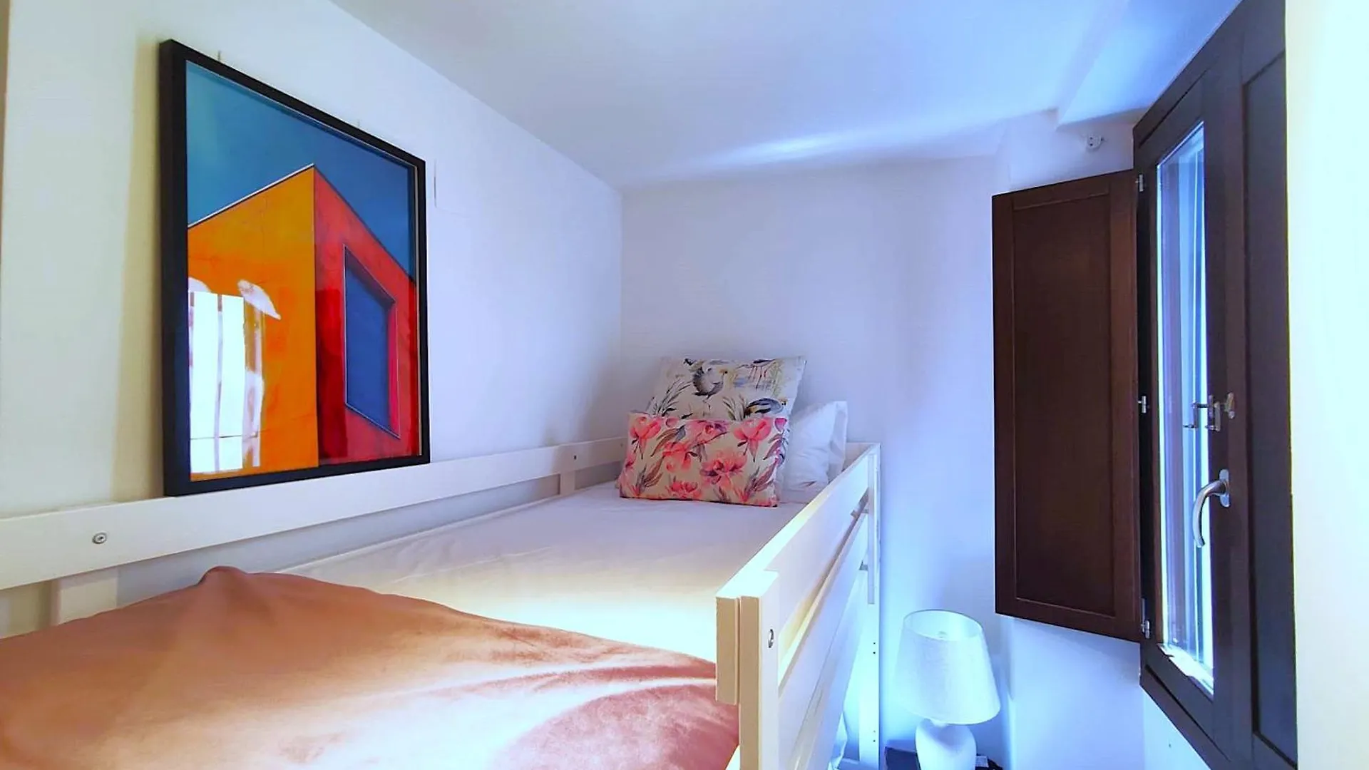 Alfaqueque Suite Seville 0*,  Spain